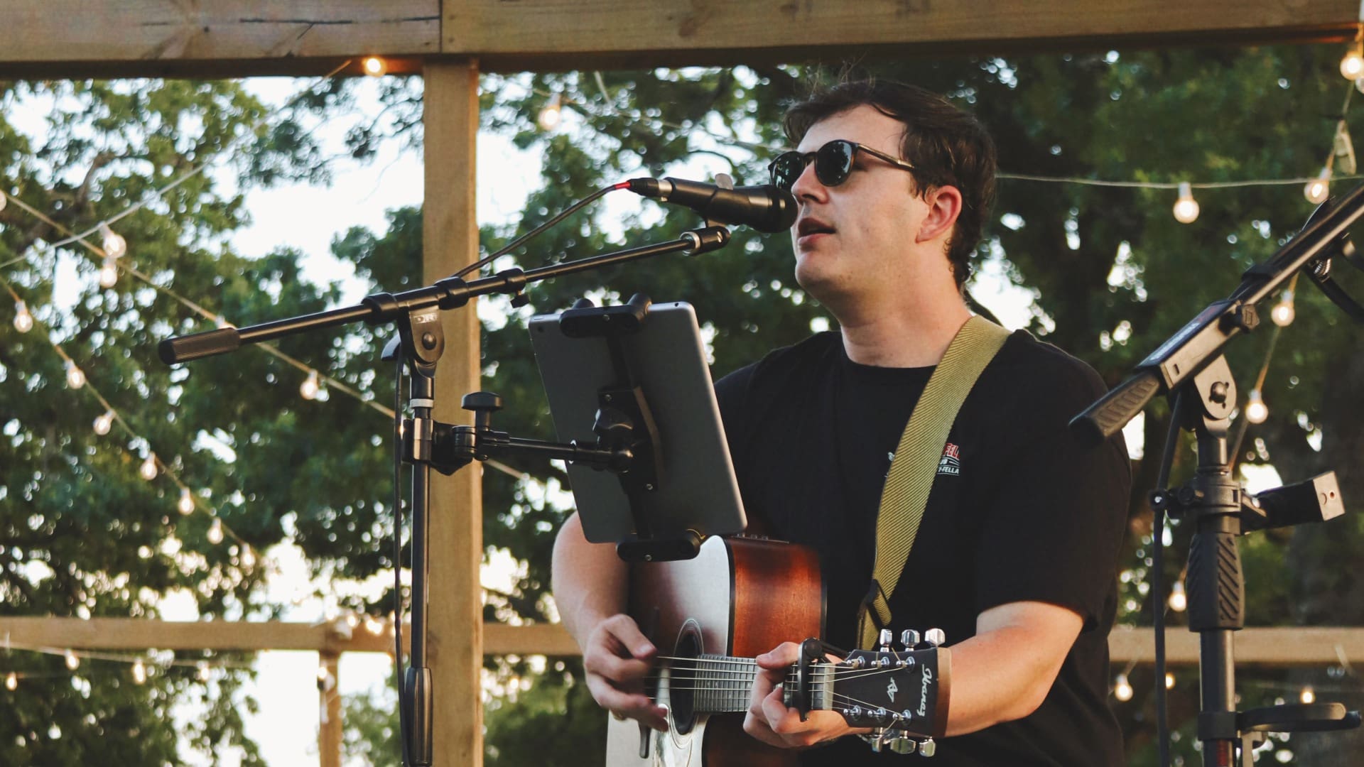 Jay Craycraft – Live Music – 8/29