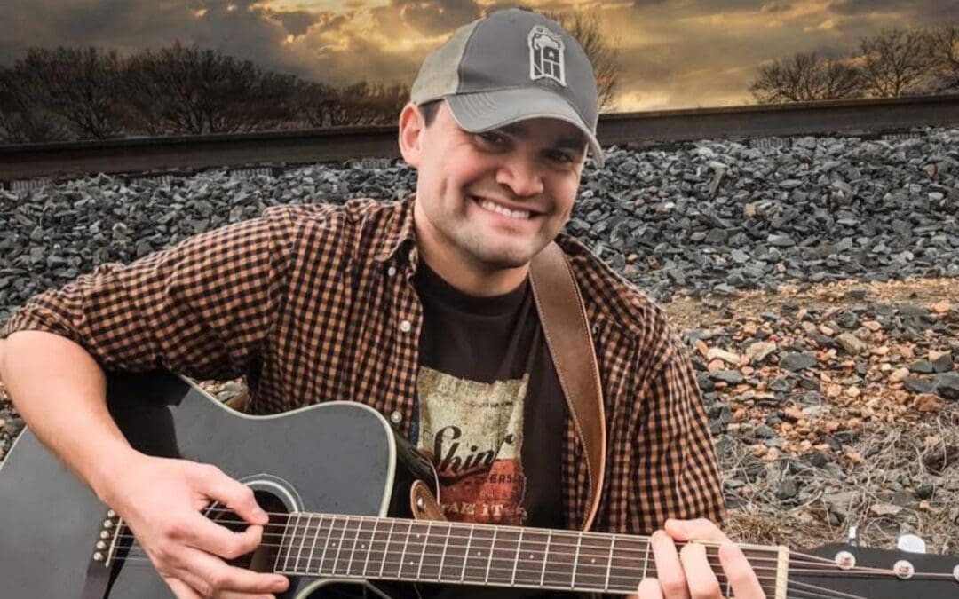 Alex Benavides Live at Lone Star – Modern Twist on Classic Hits – 8/28